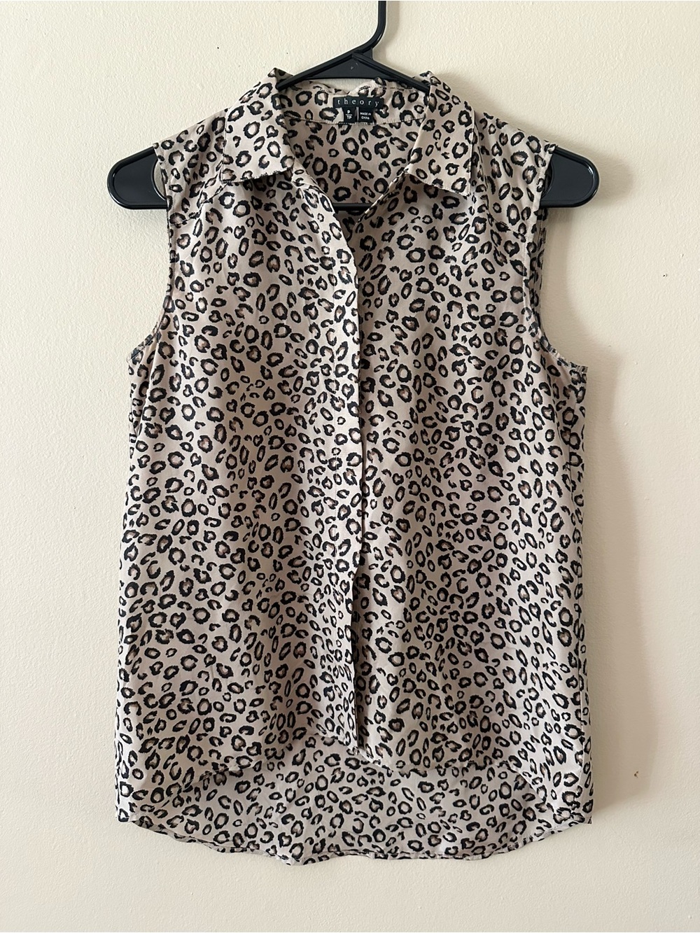 Theory Malta Cheetah Print 100% Silk Sleeveless Blouse Top, Sz P/TP, S/XS